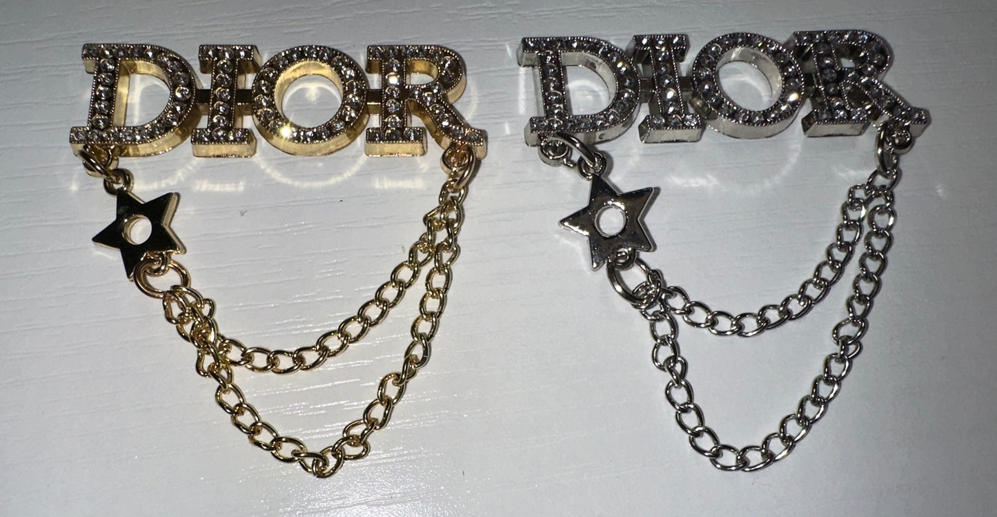 D Chain Junk Charm