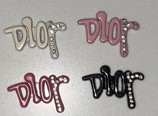 D Script Flatback Charm